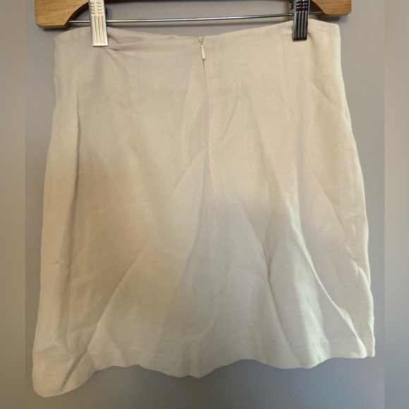 Vintage beige textured mini skirt - Picture 3 of 3